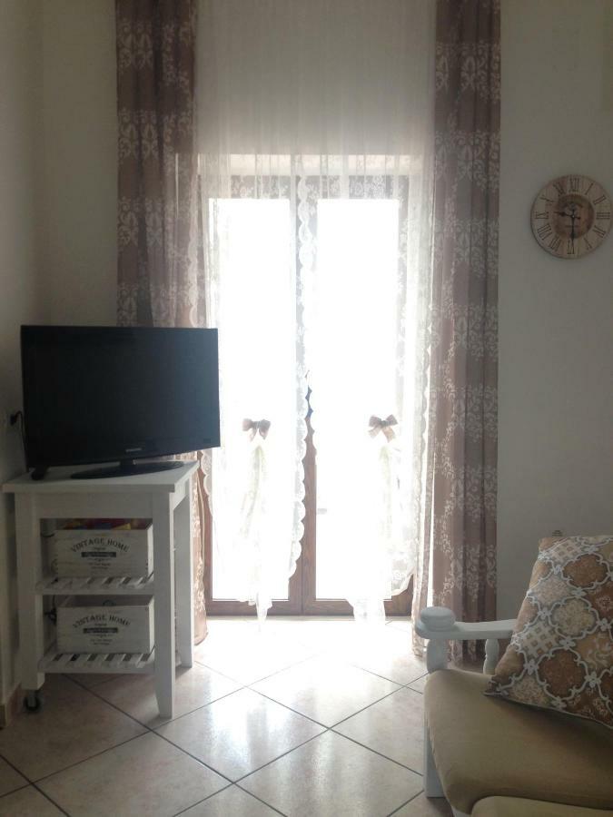 Lulu Marin Casa Vacanze Praia A Mare Exterior foto